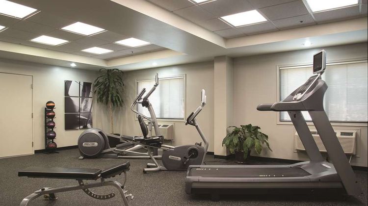 Doubletree by Hilton Racine Harbourwalk Health