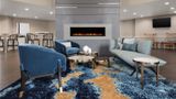 Doubletree by Hilton Racine Harbourwalk Lobby