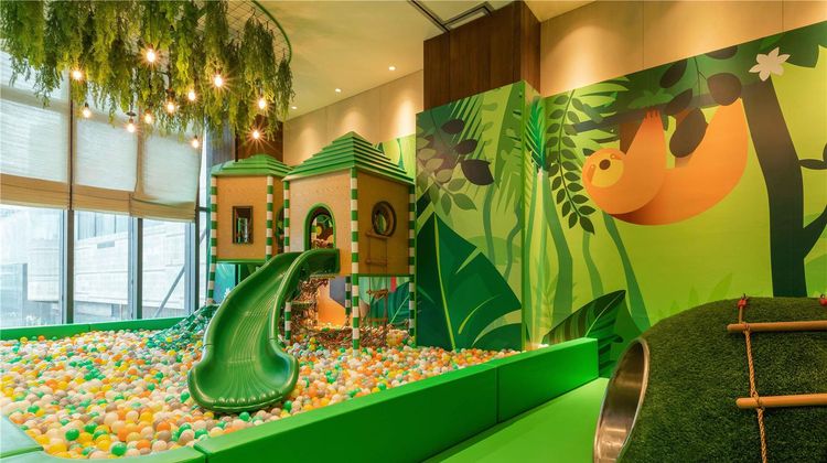 DoubleTree by Hilton Shenzhen Longhua Recreation