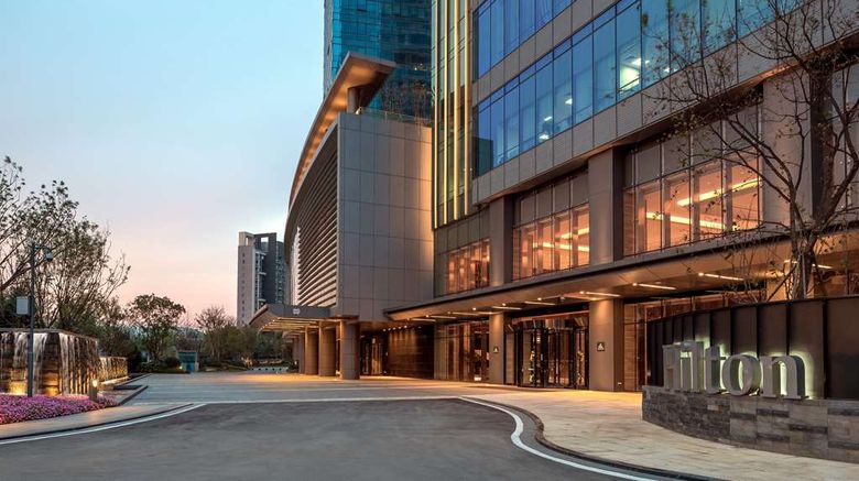 <b>Hilton Jinan South Hotel & Residences Exterior</b>. Images powered by <a href="https://iceportal.shijigroup.com/" title="IcePortal" target="_blank">IcePortal</a>.