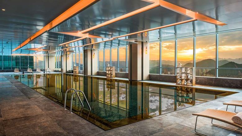<b>Hilton Jinan South Hotel & Residences Pool</b>. Images powered by <a href="https://iceportal.shijigroup.com/" title="IcePortal" target="_blank">IcePortal</a>.