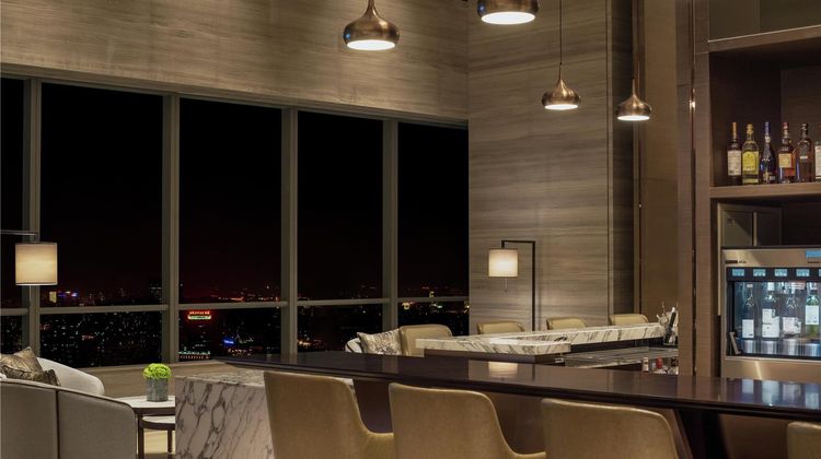 Hilton Jinan South Hotel & Residences Lobby