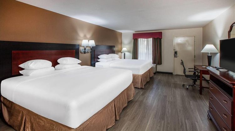 Days Inn & Suites Tyler Room