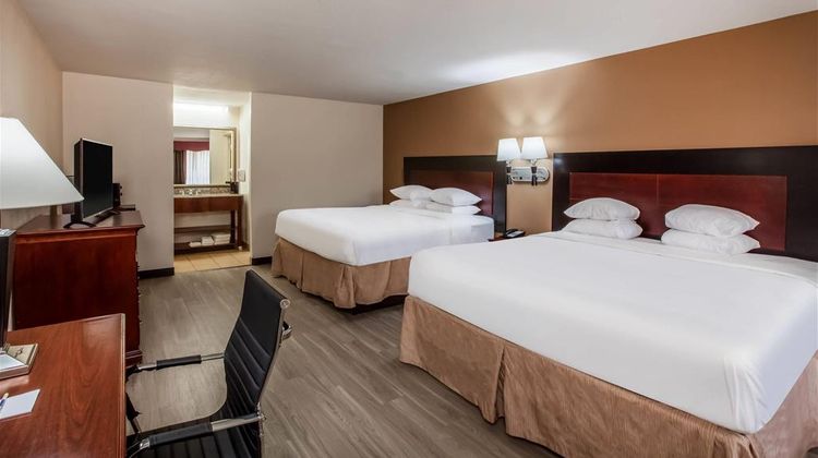 Days Inn & Suites Tyler Room