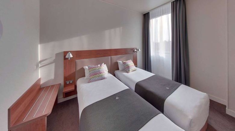 <b>Campanile Orleans Centre Gare Room</b>. Images powered by <a href="https://iceportal.shijigroup.com/" title="IcePortal" target="_blank">IcePortal</a>.