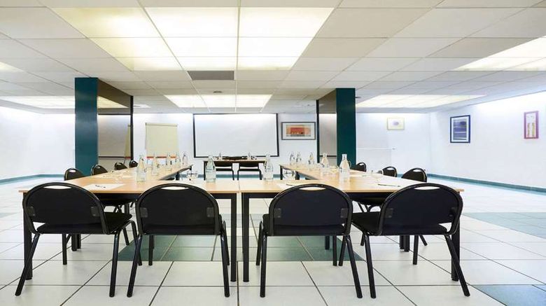 <b>Kyriad Grenoble Centre Meeting</b>. Images powered by <a href="https://iceportal.shijigroup.com/" title="IcePortal" target="_blank">IcePortal</a>.