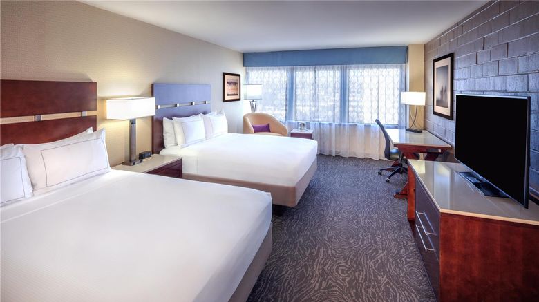 <b>DoubleTree by Hilton Hotel Billings Room</b>. Images powered by <a href="https://iceportal.shijigroup.com/" title="IcePortal" target="_blank">IcePortal</a>.