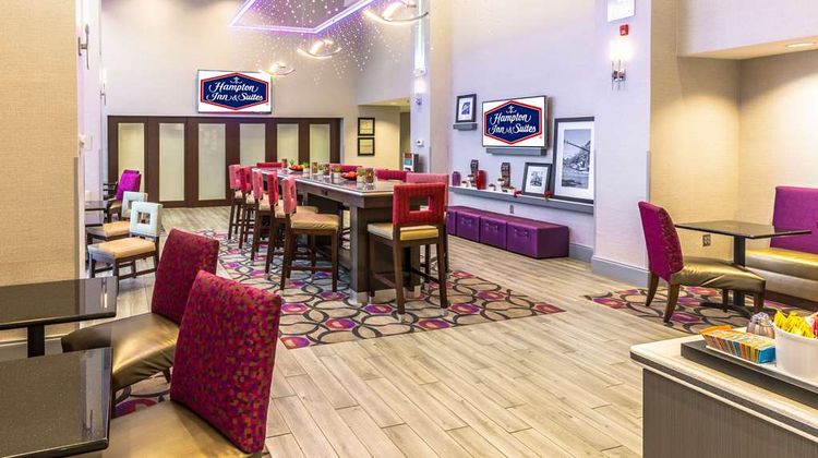 Hampton Inn & Suites Dublin Restaurant