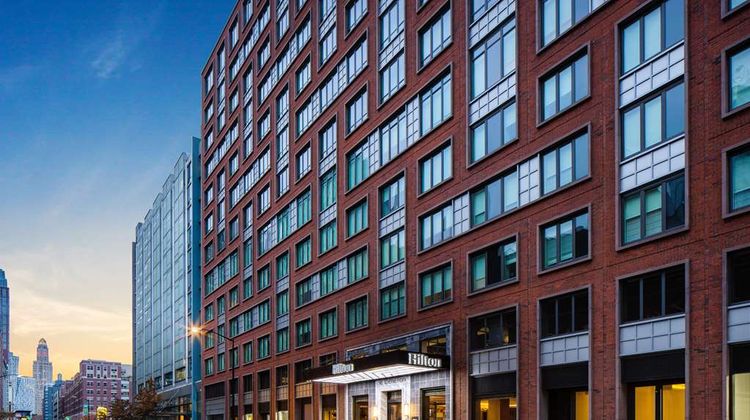 Hilton Brooklyn New York Exterior