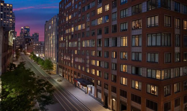 Hilton Brooklyn New York Exterior