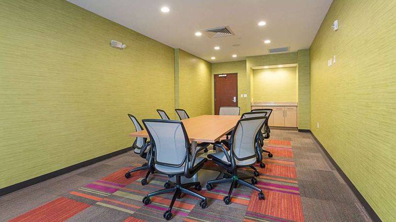<b>Home2 Suites Oklahoma City Yukon Meeting</b>. Images powered by <a href="https://iceportal.shijigroup.com/" title="IcePortal" target="_blank">IcePortal</a>.