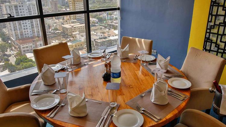 Golden Tulip Dar City Center Meeting