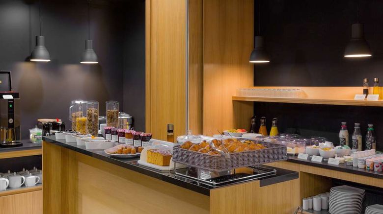 <b>Best Western Plus Hotel Divona Cahors Restaurant</b>. Images powered by <a href="https://iceportal.shijigroup.com/" title="IcePortal" target="_blank">IcePortal</a>.