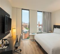 INNSIDE Manchester Room