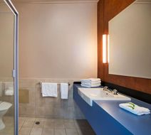 Burvale Hotel Room