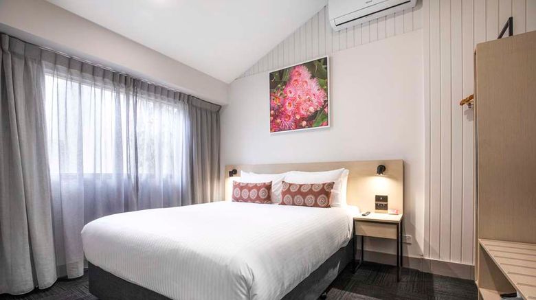 <b>Ferntree Gully, a Nightcap Hotel Room</b>. Images powered by <a href="https://iceportal.shijigroup.com/" title="IcePortal" target="_blank">IcePortal</a>.