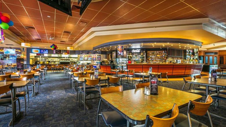 <b>Matthew Flinders Hotel, a NightCap Hotel Restaurant</b>. Images powered by <a href="https://iceportal.shijigroup.com/" title="IcePortal" target="_blank">IcePortal</a>.