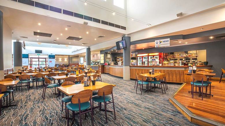 <b>York on Lilydale Resort Restaurant</b>. Images powered by <a href="https://iceportal.shijigroup.com/" title="IcePortal" target="_blank">IcePortal</a>.