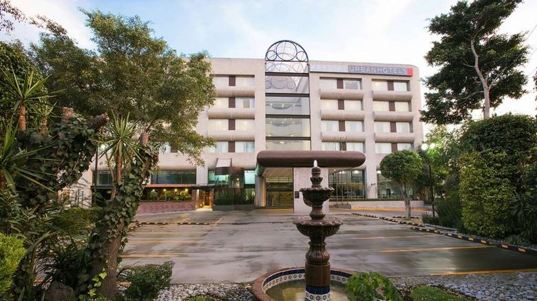 Krystal Urban Aeeropuerto Exterior. Images powered by <a href=https://www.travelweekly-asia.com/Hotels/Mexico-City/