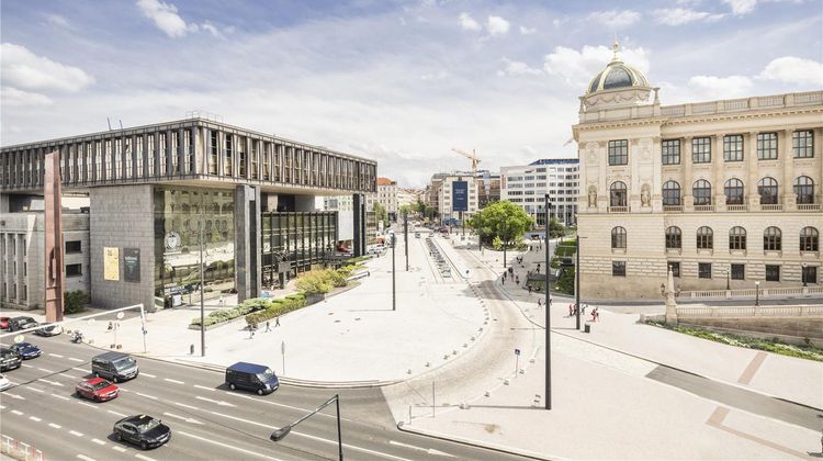 Occidental Praha Wilson Other