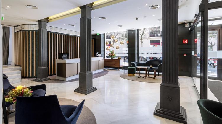 DoubleTree by Hilton Madrid - Prado Lobby