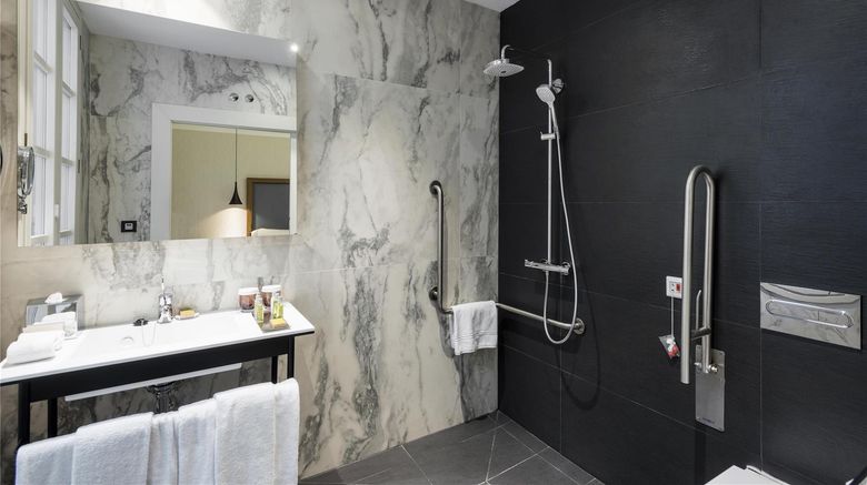 <b>DoubleTree by Hilton Madrid - Prado Room</b>. Images powered by <a href="https://iceportal.shijigroup.com/" title="IcePortal" target="_blank">IcePortal</a>.