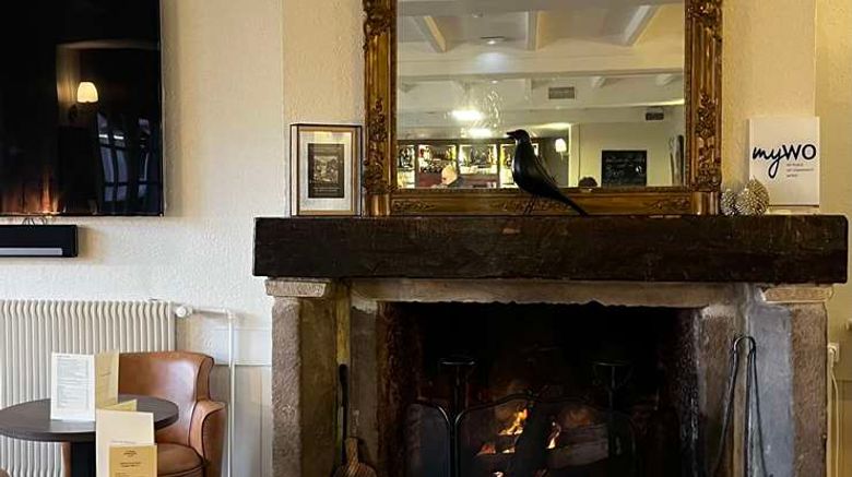 <b>Best Western Blanche de Castille Restaurant</b>. Images powered by <a href="https://iceportal.shijigroup.com/" title="IcePortal" target="_blank">IcePortal</a>.
