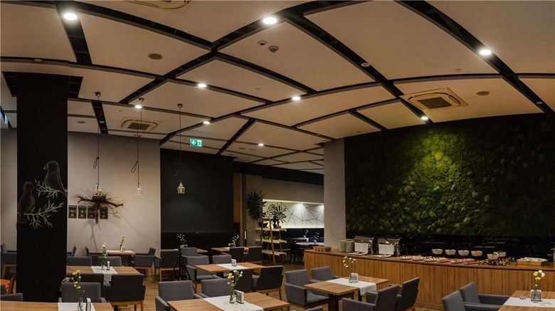 <b>Ibis Styles Bialystok Restaurant</b>. Images powered by <a href="https://iceportal.shijigroup.com/" title="IcePortal" target="_blank">IcePortal</a>.