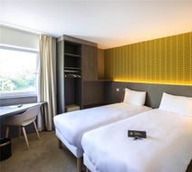 Ibis Styles Kortrijk Expo Room