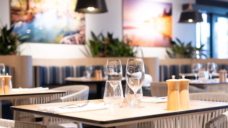 Novotel Darwin Airport Hotel Restaurant