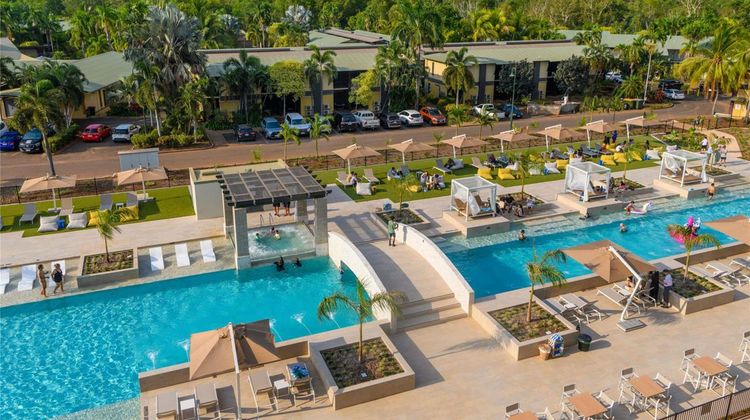 Novotel Darwin Airport Hotel Exterior