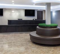 Baymont Inn & Suites Glenview Lobby