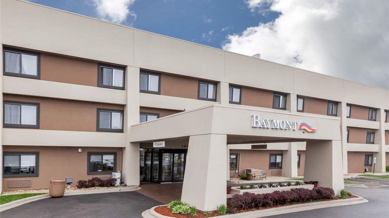<b>Baymont Inn & Suites Glenview Exterior</b>. Images powered by <a href="https://iceportal.shijigroup.com/" title="IcePortal" target="_blank">IcePortal</a>.