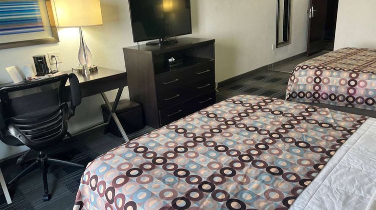 Days Inn Alva Room