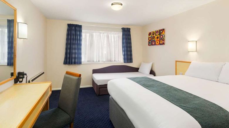 <b>Days Inn Sutton Scotney South Room</b>. Images powered by <a href="https://iceportal.shijigroup.com/" title="IcePortal" target="_blank">IcePortal</a>.