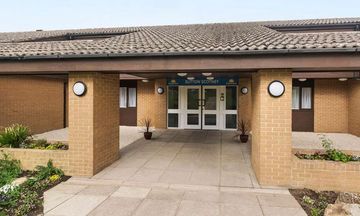 Days Inn Sutton Scotney South