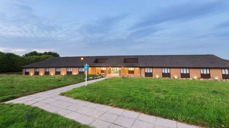 <b>Days Inn Sutton Scotney South Exterior</b>. Images powered by <a href="https://iceportal.shijigroup.com/" title="IcePortal" target="_blank">IcePortal</a>.