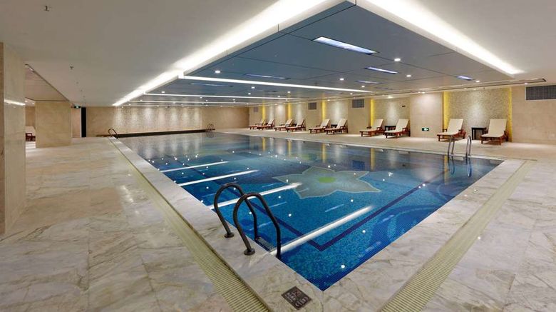 <b>Wyndham Grand Plaza Royale Mingfa Pool</b>. Images powered by <a href="https://iceportal.shijigroup.com/" title="IcePortal" target="_blank">IcePortal</a>.
