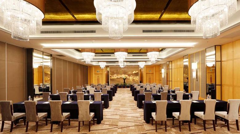 <b>Wyndham Grand Plaza Royale Mingfa Ballroom</b>. Images powered by <a href="https://iceportal.shijigroup.com/" title="IcePortal" target="_blank">IcePortal</a>.