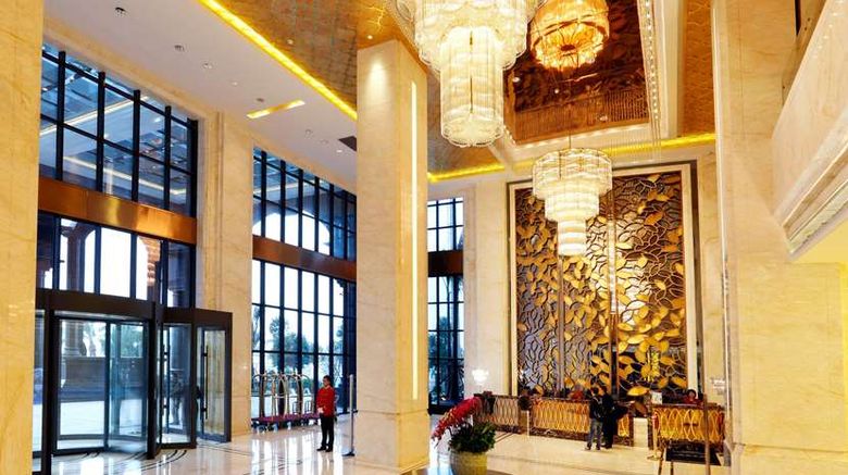 <b>Wyndham Grand Plaza Royale Mingfa Lobby</b>. Images powered by <a href="https://iceportal.shijigroup.com/" title="IcePortal" target="_blank">IcePortal</a>.