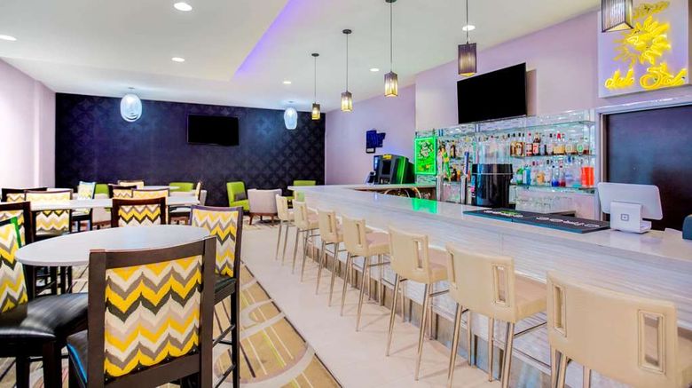 <b>La Quinta Inn & Sts McAllen Convent Cntr Restaurant</b>. Images powered by <a href="https://iceportal.shijigroup.com/" title="IcePortal" target="_blank">IcePortal</a>.