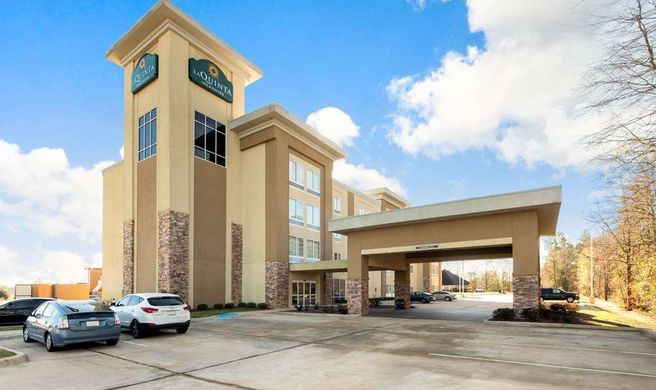 La Quinta Inn & Suites West Monroe Exterior