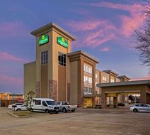 La Quinta Inn & Suites West Monroe Exterior