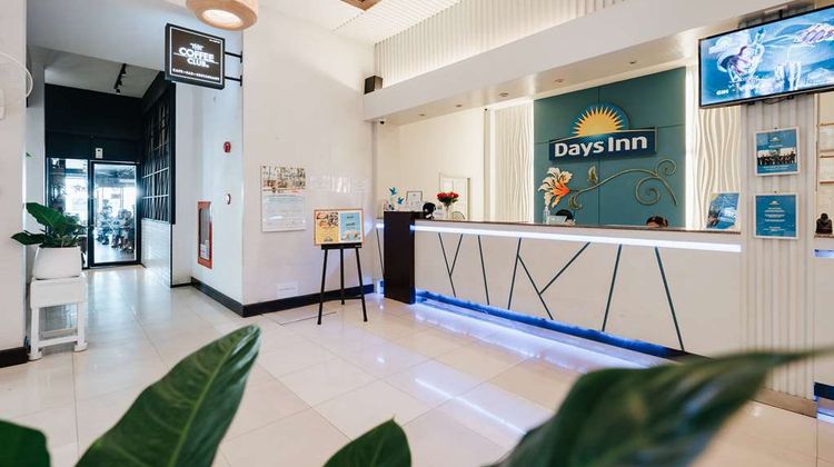 Days Inn Patong Beach Lobby
