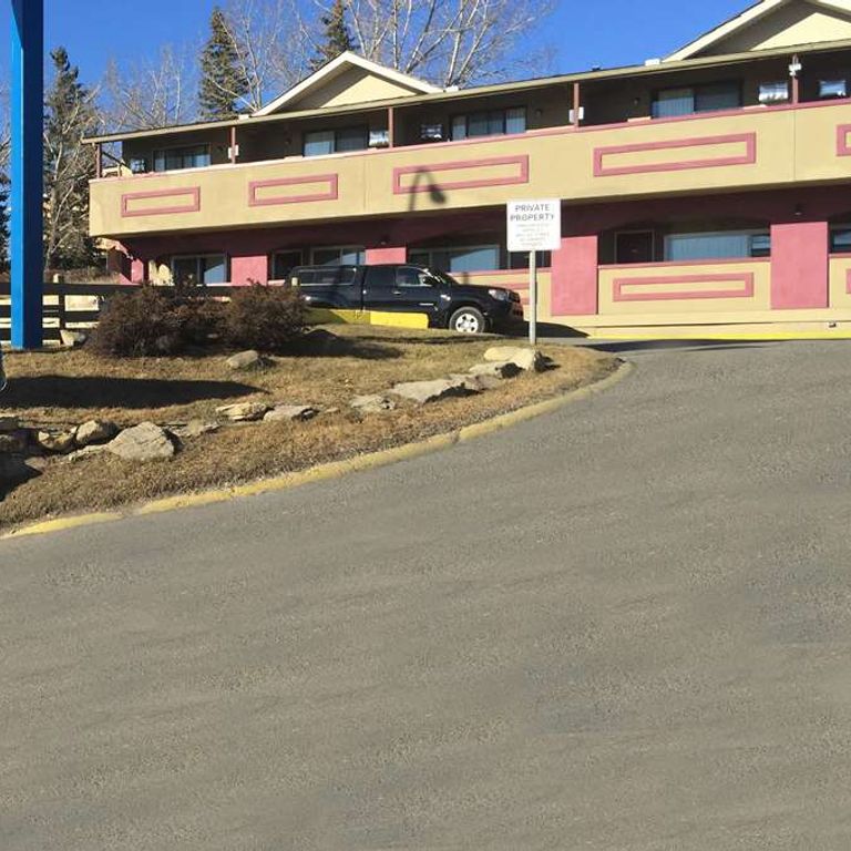 Canadas Best Value Inn Calgary/Chinook