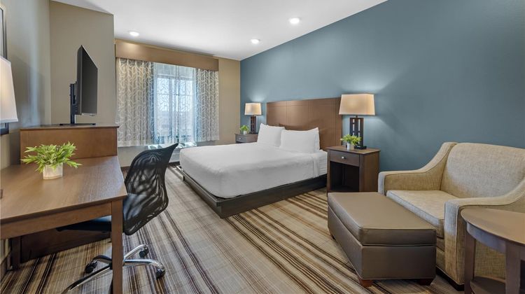 Best Western Plus Overland Inn Room
