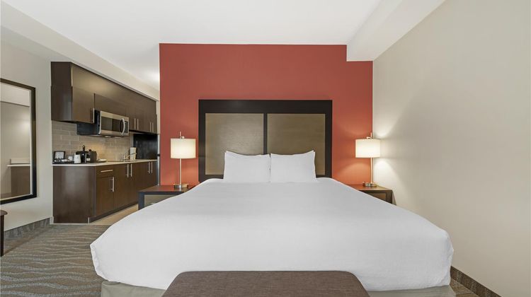 Best Western Plus Merritt Hotel Room