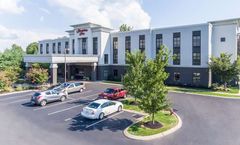 Hampton Inn White House