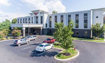 Hampton Inn White House