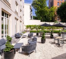 Hilton Garden Inn Brussels City Centre Exterior